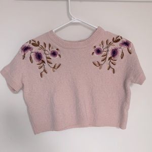 Wool embroidered crop top